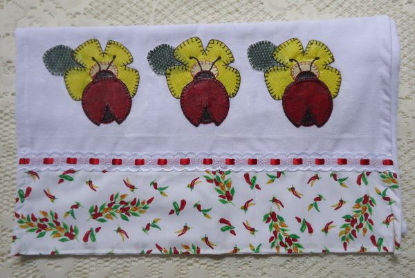 Pano de Copa joaninhas em Patch Apliquée